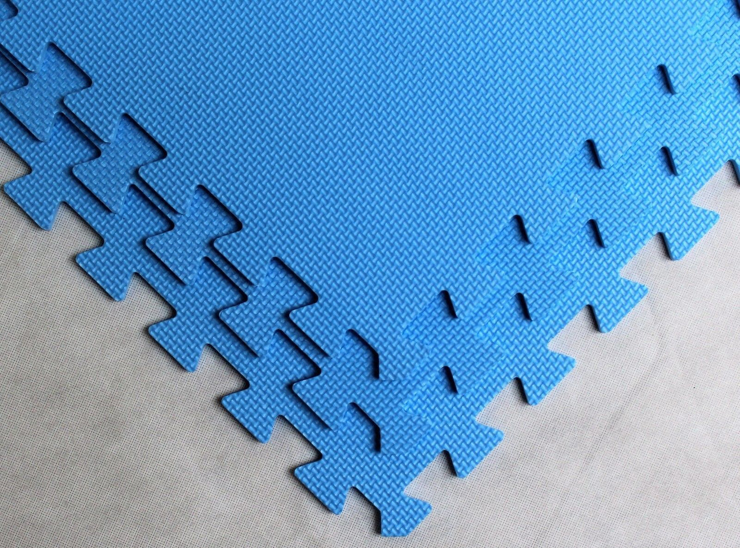 Interlocking EVA Foam Mats – Gym Flooring, Kids Play & Exercise Tiles